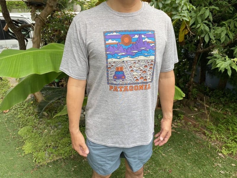 限定完売！パタゴニアグラデーションロゴTシャツSダークグレー灰patagonia